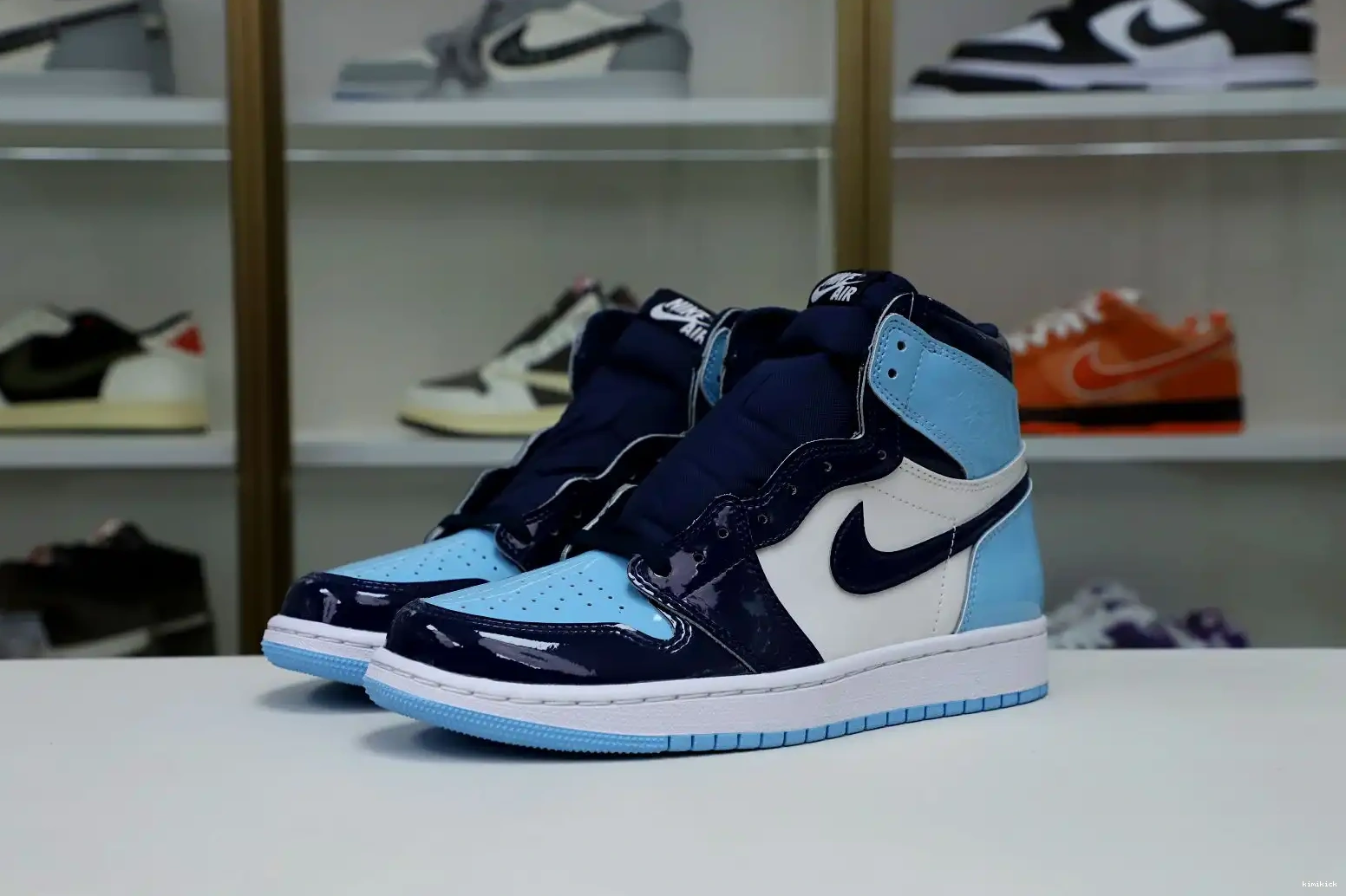 AIR 'BLUE CHILL' JORDAN RETRO HIGH 1 WMNS OG Kimikick 0508